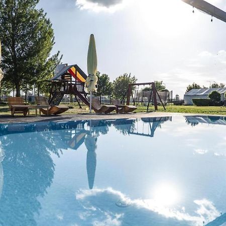Camping Divoká Voda Bratislava Exterior foto