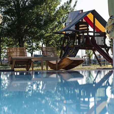 Camping Divoká Voda Bratislava Exterior foto